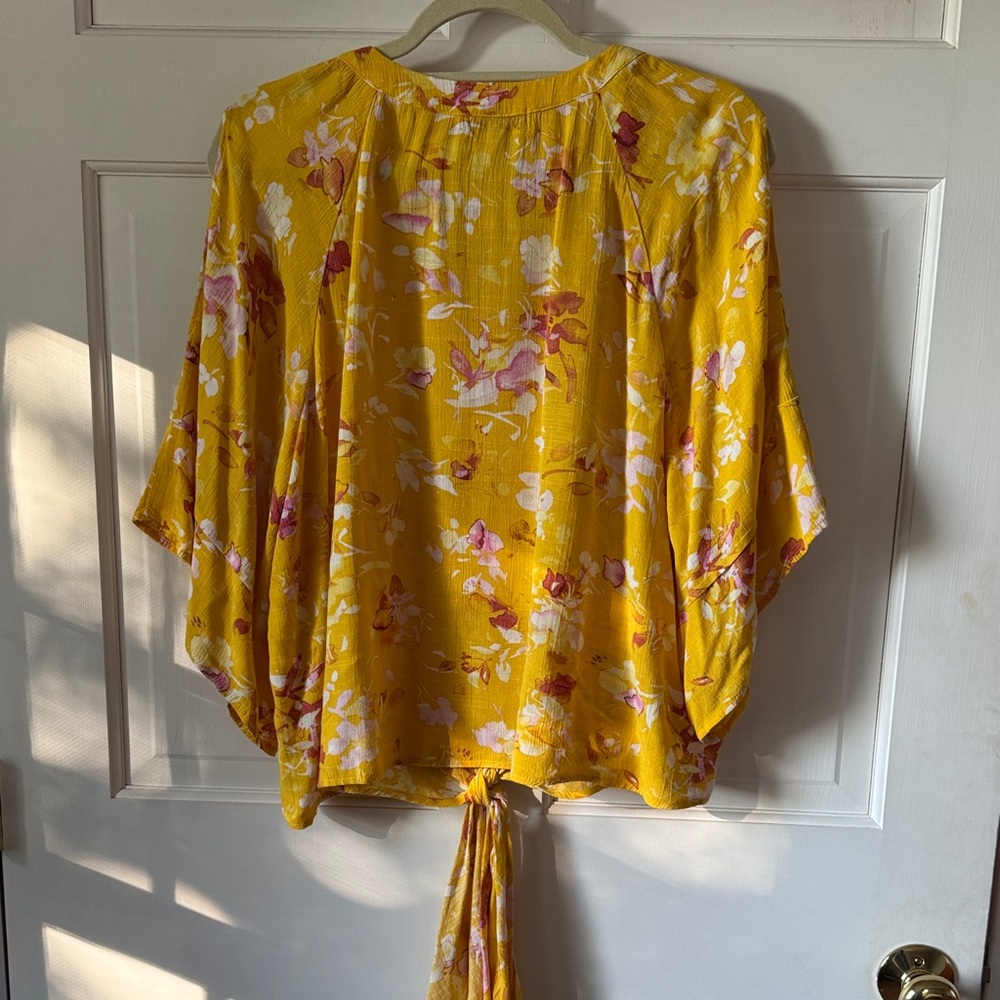Democracy Mustard Yellow Floral Tie-Front Cold Shoulder Blouse L - Picture 6 of 11